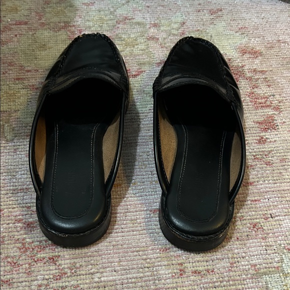 G.H. Bass & Co. Classic Black Slip-On Loafers - Picture 4 of 5